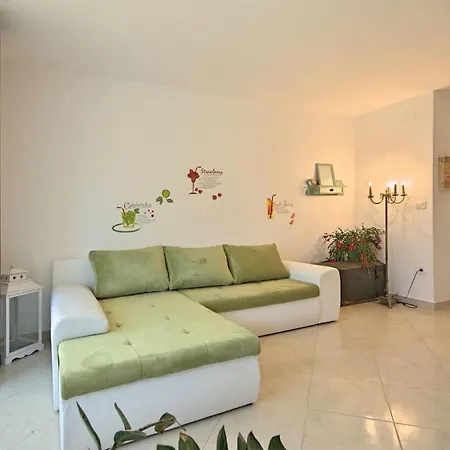 Apartment Zlatna